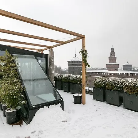 Piazza Castello By Onefinestay