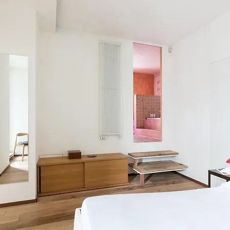 Piazza Castello By Onefinestay Apartment